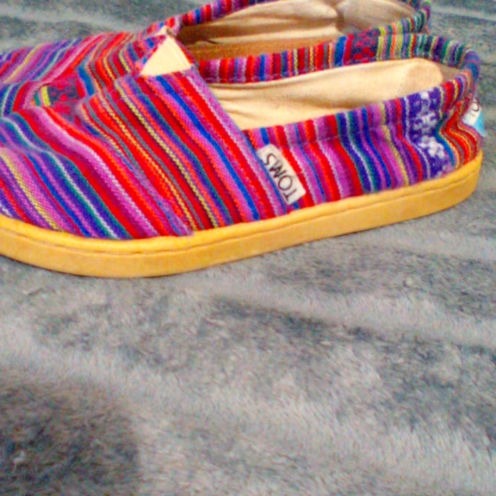 Youth Girls Toms